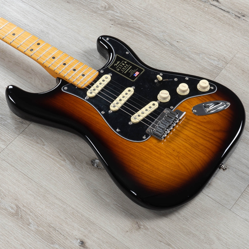 Fender Ultra Luxe Stratocaster Guitar, Maple Fretboard, 2-Color Sunburst