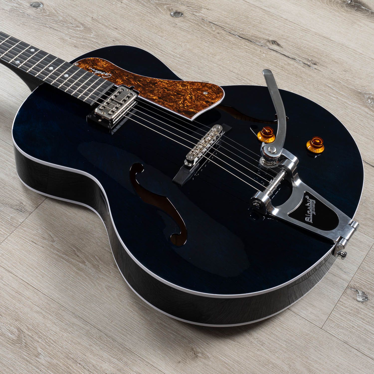 Godin 5th Avenue Night Club Hollowbody Guitar, Indigo Blue (B-STOCK)
