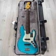 Fender American Professional II Jazz Bass, Rosewood Fretboard, Miami Blue