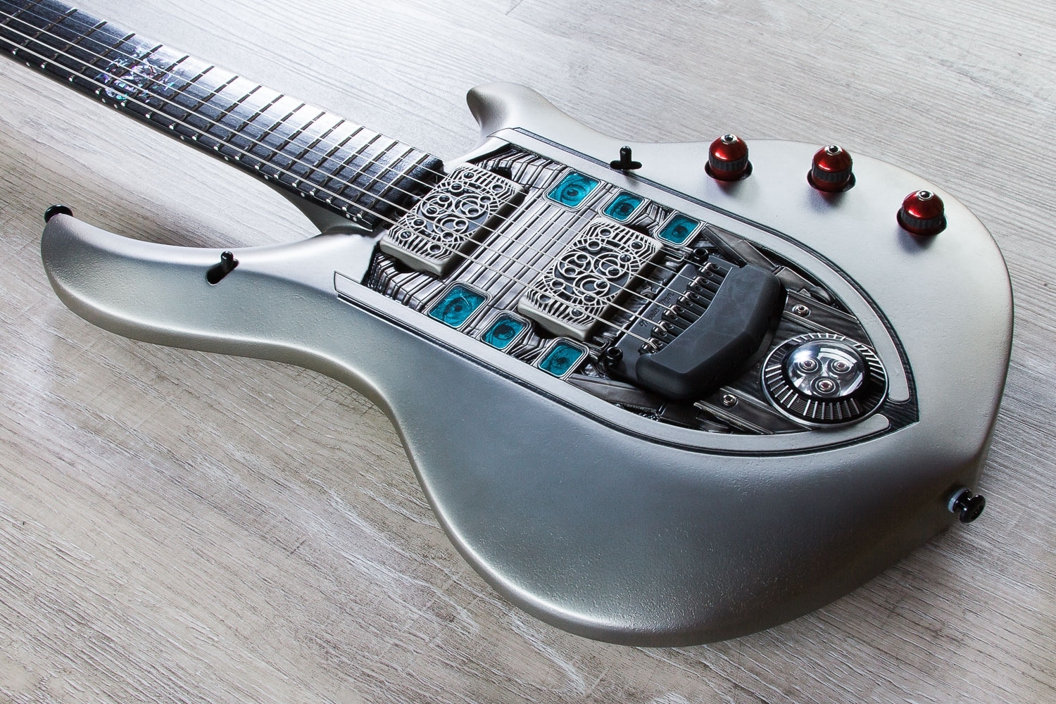 afstand Modtager Stejl Ernie Ball Music Man John Petrucci Majesty NOMAC 6-String Electric Guitar,  Ebony Fingerboard, Hard Case - Custom NOMAC Timeworn Silver