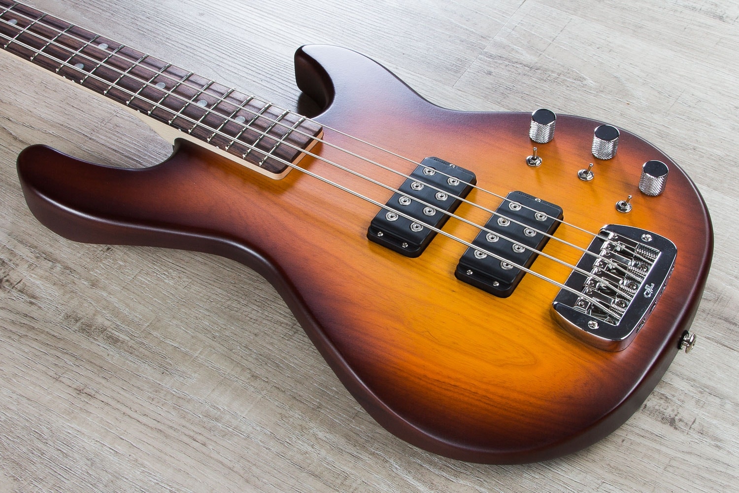 G&L USA L-2000 4-String Electric Bass, Rosewood Fingerboard, Hard Case - Old School Tobacco Sunburst Frost